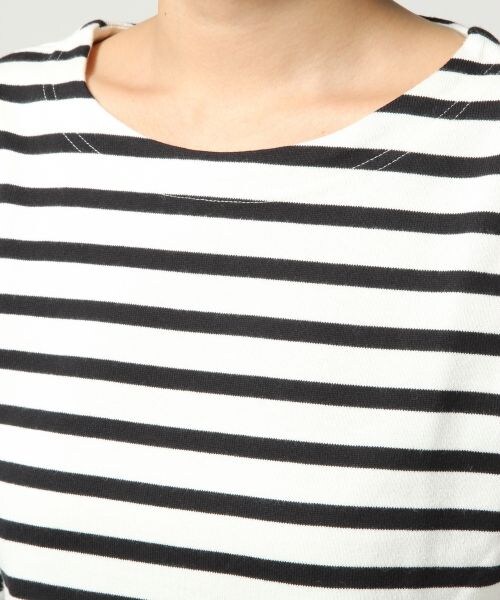 LEPSIM(レプシィム)の「【NEW ARRIVAL】ボーダーキリカエボートネックプルオーバー(トップス・レディース・オフ×ブラック/トップグレー×オフ/ダークネイビー×イエロー/ダークネイビー×オフ・M/L)」の10枚目の写真