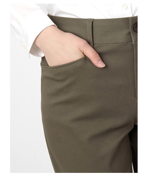 E hyphen world gallery（イーハイフンワールドギャラリー）の「テーパードパンツ（パンツ・レディース・ベージュ/カーキ/ネイビー・F）」の7枚目の写真