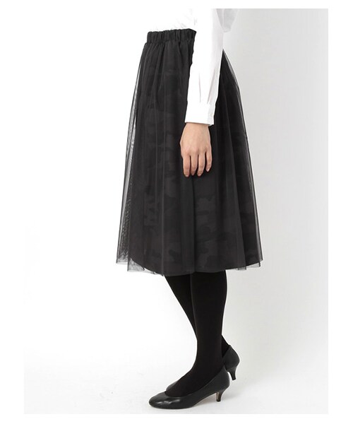 SEVENDAYS=SUNDAY（セブンデイズサンデイ）の「・迷彩プリント チュールスカート（スカート・レディース・カーキ/ネイビー・M/L）」の4枚目の写真