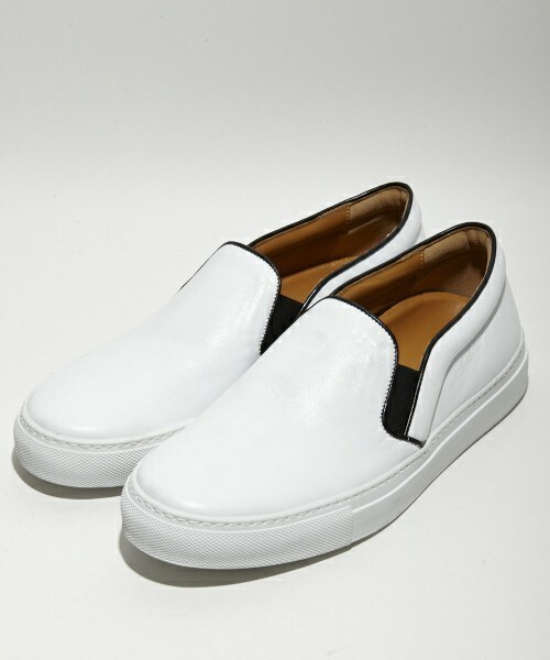 FABIO RUSCONI(ファビオルスコーニ)の「FABIO RUSCONI スリッポンスニーカー(スニーカー・レディース・ホワイト/ブラック・36/37/38/39)」の1枚目の写真