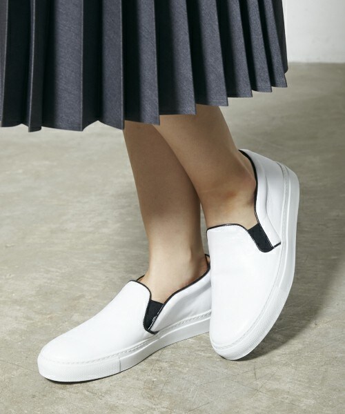 FABIO RUSCONI(ファビオルスコーニ)の「FABIO RUSCONI スリッポンスニーカー(スニーカー・レディース・ホワイト/ブラック・36/37/38/39)」の4枚目の写真