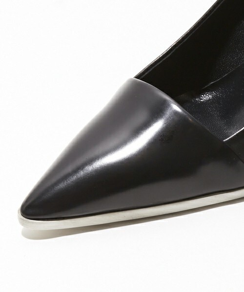 FABIO RUSCONI(ファビオルスコーニ)の「FABIO RUSCONI 『BIANCHI』ポインテッドトゥパンプス(パンプス・レディース・ブラック/ホワイト・36/37/38/39/35)」の7枚目の写真