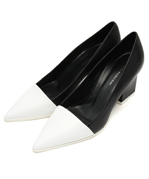 FABIO RUSCONI(ファビオルスコーニ)の「FABIO RUSCONI 『BIANCHI』ポインテッドトゥパンプス(パンプス・レディース・ブラック/ホワイト・36/37/38/39/35)」の1枚目の写真