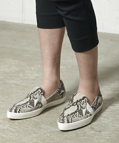 Fabio Rusconi ファビオルスコーニ の Fabio Rusconi ポインテッドトゥパイソンスリッポン スニーカー Wear