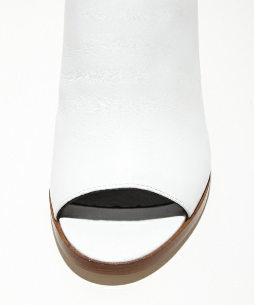 FABIO RUSCONI（ファビオルスコーニ）の「FABIO RUSCONI 『LAU』 スタックドヒールサンダル（サンダル・レディース・ホワイト/ブラック・36/37/38/39）」の10枚目の写真