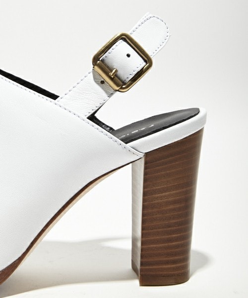 FABIO RUSCONI（ファビオルスコーニ）の「FABIO RUSCONI 『LAU』 スタックドヒールサンダル（サンダル・レディース・ホワイト/ブラック・36/37/38/39）」の9枚目の写真