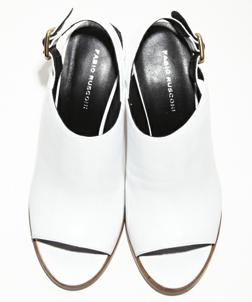 FABIO RUSCONI（ファビオルスコーニ）の「FABIO RUSCONI 『LAU』 スタックドヒールサンダル（サンダル・レディース・ホワイト/ブラック・36/37/38/39）」の4枚目の写真