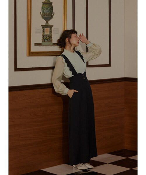 Marjorie（マージョリー）の「和平之丘，花瓣造型修身腰封吊帶褲（パンツ・レディース・卡其/深藍・XS/S/M）」の14枚目の写真