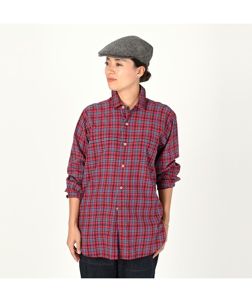 インドカディミニタータンの908チロルシャツ