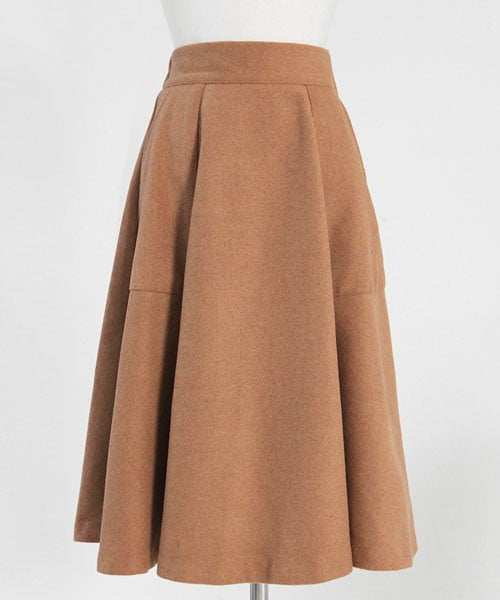 DHOLIC（ディーホリック）の「ビビットカラーミモレ丈フレアスカート（スカート・レディース・ブルー/グレー/ブラック/ベージュ/レッド・free）」の4枚目の写真