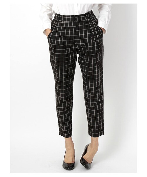 earth music&ecology(アースミュージックアンドエコロジー)の「・ウィンドペンタックテーパードパンツ(パンツ・レディース・アイボリー/ブラック/ネイビー・S/M)」の8枚目の写真