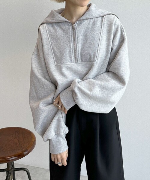 w closet（ダブルクローゼット）の「ハーフジップセーラーカラープル