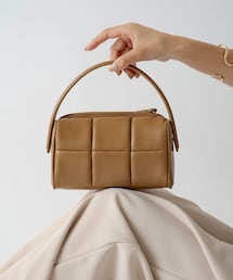 〈ADD CULUMN/アドカラム〉PUFFハンドバッグ