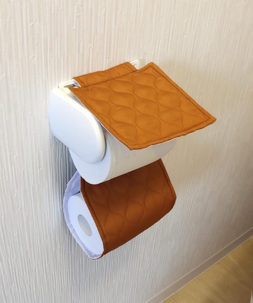 3coins(3coins)の「ソニックキルトペーパーホルダー(バス/トイレグッズ・その他/その他1・0)」の1枚目の写真