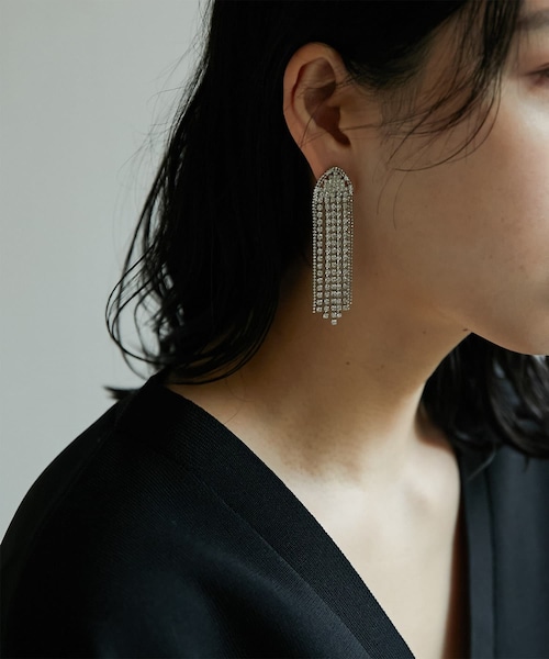 ビジューシングルピアス（片耳用）