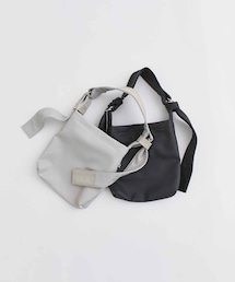 PUBLIC TOKYO | yrz ポリカーボネートタスキBAG S(ハンドバッグ)