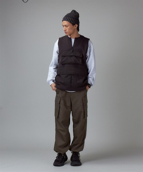 BURLAP OUTFITTER（バーラップアウトフィッター）の「Burlap Outfitter 針織刷毛拼接背心（その他・メンズ・黑色/BLACK/燕麥色/OATMEAL・黑色/BLACK/燕麥色/OATMEAL）」の4枚目の写真