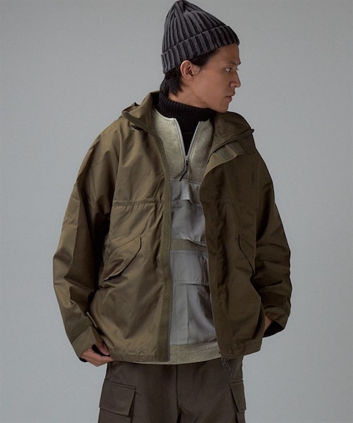 BURLAP OUTFITTER（バーラップアウトフィッター）の「Burlap Outfitter 雙層防水透氣軍裝夾克（その他・メンズ・黑色/泥棕色/軍綠色・黑色/泥棕色/軍綠色）」の10枚目の写真