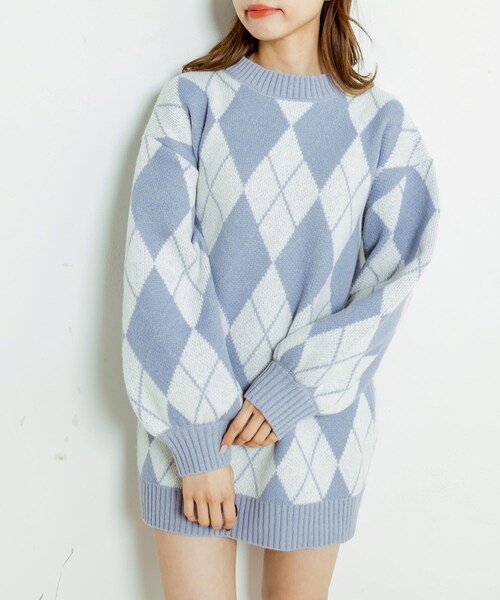 OLIVE des OLIVE（オリーブデオリーブ）の「アーガイルチュニック（ニット/セーター・レディース・ピンク/ベージュ/サックスブルー・FREE）」の2枚目の写真