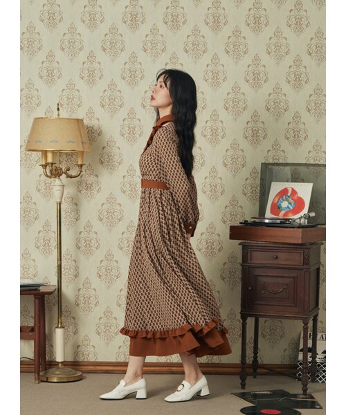 Marjorie（マージョリー）の「不滅玩心，造型荷葉領片印花長洋裝（ワンピース/ドレス・レディース・印花・S/M/L）」の4枚目の写真