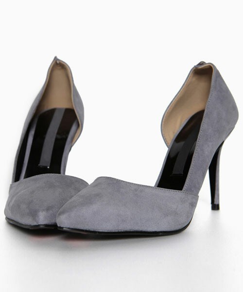 DHOLIC（ディーホリック）の「スエード調ポインテッドトゥシューズ（パンプス・レディース・ピンク/グレー/ブラック・22.5/23.0/23.5/24.0/24.5/25.0）」の3枚目の写真