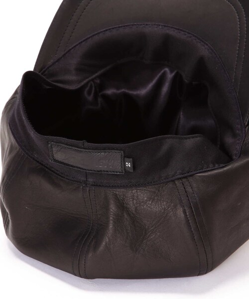 ROYAL FLASH（ロイヤルフラッシュ）の「ISAMUKATAYAMA BACKLASH/バックラッシュ/funitureleather casquette（帽子・ブラック・57/59）」の7枚目の写真