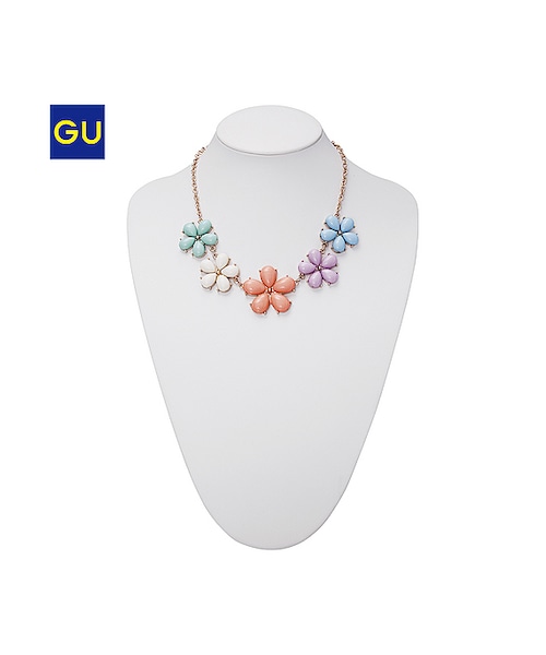 GU（ジーユー）の「（GU）ＷＯＭＥＮフラワーネックレスＡ（WOMEN ⁄ アクセサリー・レディース・BLACK/OFF WHITE/80・-）」の3枚目の写真