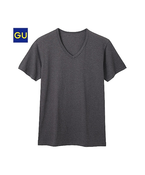 GU（ジーユー）の「（GU）インナーＶネックＴ（半袖）（MEN ⁄ インナーTシャツ・メンズ・WHITE/DARK GRAY/BLACK/OLIVE/NAVY/GRAY・M/XL/S/L）」の3枚目の写真