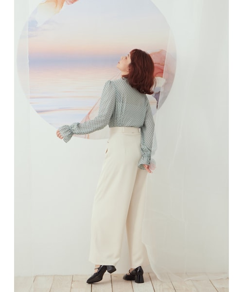 Marjorie（マージョリー）の「落子，復古水玉點點綁結領襯衫（トップス・レディース・深藍/淺綠・S/M）」の16枚目の写真