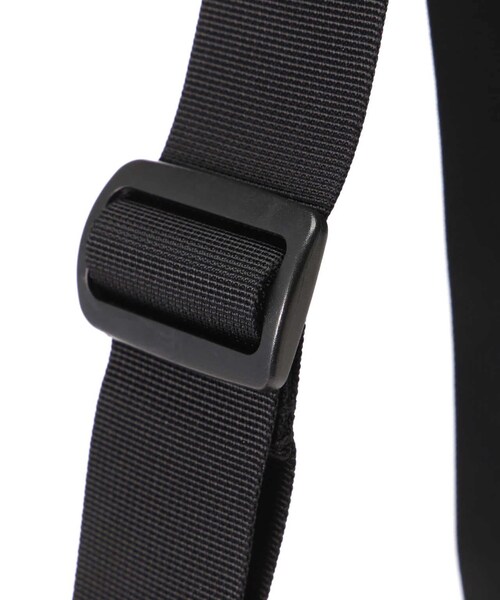 B'2nd（ビーセカンド）の「Aer（エアー）Day Sling 3 Max BLACK（バッグ・ブラック・F）」の7枚目の写真