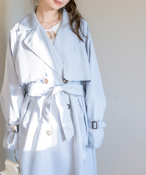 OLIVE des OLIVE（オリーブデオリーブ）の「【S/M/Lサイズ展開】OliveBasicトレンチコート（トレンチコート・レディース・ライトベージュ/ベージュ/サックスブルー・S/M/L）」の3枚目の写真