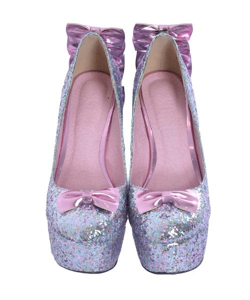 PAMEO POSE（パメオポーズ）の「SANDS OF ATHENAI HEEL PUMPS（パンプス・レディース・レッド/ネイビー/ミックス・Ｓ/Ｍ/Ｌ）」の2枚目の写真