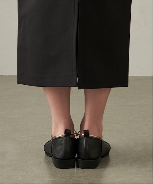 LE TALON（ルタロン）の「《予約》GRISE レザースクエアクロス