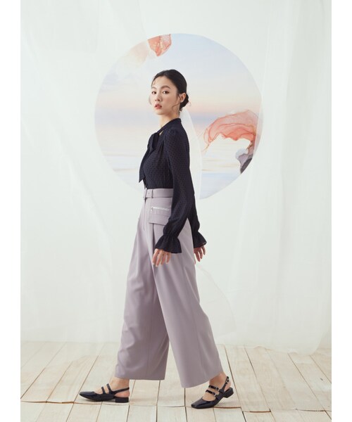 Marjorie（マージョリー）の「微光透影，特色口袋設計修身寬褲（パンツ・レディース・米白/淺紫・XS/S/M/L）」の15枚目の写真