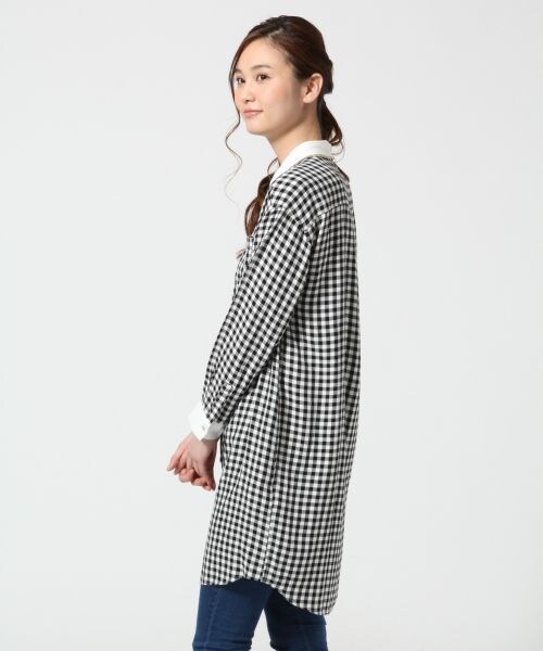 GLOBAL WORK(グローバルワーク)の「ムジガラシャツワンピース/長袖(ワンピース/ドレス・レディース・ホワイト(無地)05/チェック10/SAXストライプ80・M/L)」の4枚目の写真