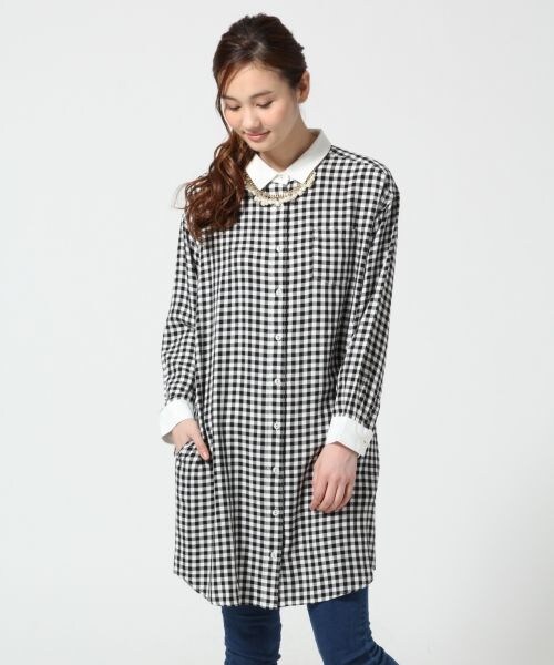 GLOBAL WORK(グローバルワーク)の「ムジガラシャツワンピース/長袖(ワンピース/ドレス・レディース・ホワイト(無地)05/チェック10/SAXストライプ80・M/L)」の2枚目の写真