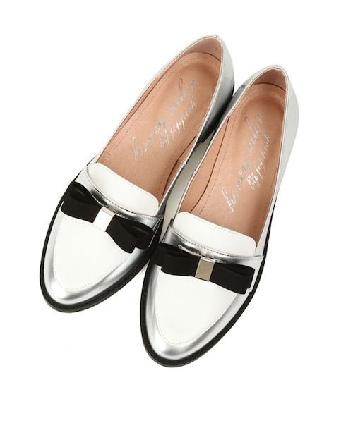 Honey Salon（ハニーサロン）の「ナローローファー（シューズ・レディース・ブラック/シルバー/ゴールド/ベージュ・23cm/23.5cm/24cm/24.5cm）」の3枚目の写真