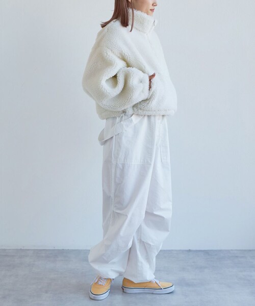 w closet（ダブルクローゼット）の「★先行予約★ショート丈ハーフジップボアジャケット【1月下旬入荷】（ジャケット/アウター・レディース・オフホワイト/グリーン/Sオレンジ・FREE）」の9枚目の写真