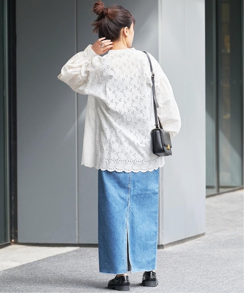 お値下げ！美品！スピック＆スパン　スタンドカラーエンブロイダリーブラウス Spick & Span（スピックアンドスパン）の「スタンドカラーエン