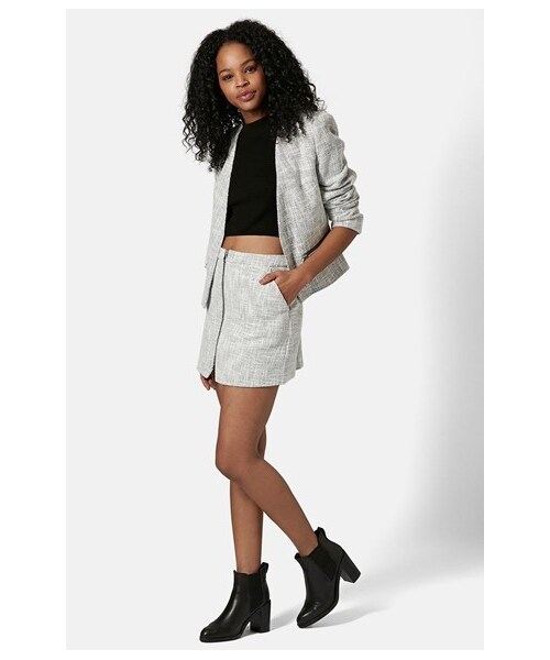 TOPSHOP(トップショップ)の「Topshop 'Rosie' Monochrome Miniskirt(スカート・レディース・Grey・Regular 10 (10-12 US)/Regular 4 (0-2 US)/Regular 6 (2-4 US)/Regular 8 (6-8 US)/Regular 2 (0 US)/Regular 12 (14 US))」の2枚目の写真