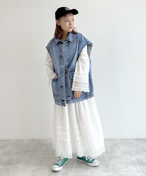 w closet（ダブルクローゼット）の「★先行予約★ビッグデニムベスト【2月上旬入荷】（ジャケット/アウター・レディース・ケミカルブルー・FREE）」の7枚目の写真