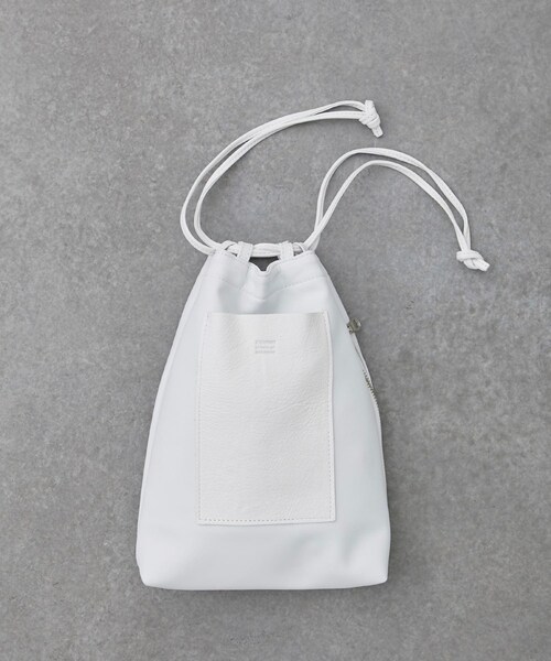 PUBLIC TOKYO(パブリックトウキョウ)の「yrz ポリカーボネート巾着BAG(ハンドバッグ・レディース・WHT/BLK・FREE)」の1枚目の写真