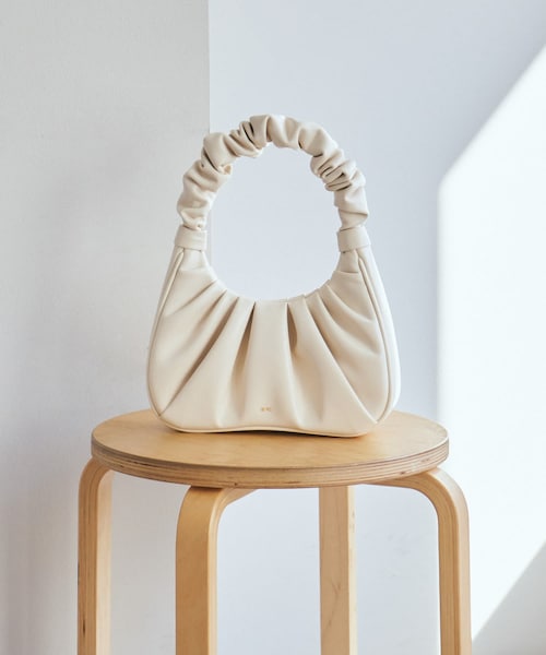 COLLAGE GALLARDAGALANTE（コラージュガリャルダガランテ）の「【JWPEI/ジャエイダブリューペイ】 バッグ（ハンドバッグ・レディース・オレンジ/アイボリー・FREE）」の2枚目の写真