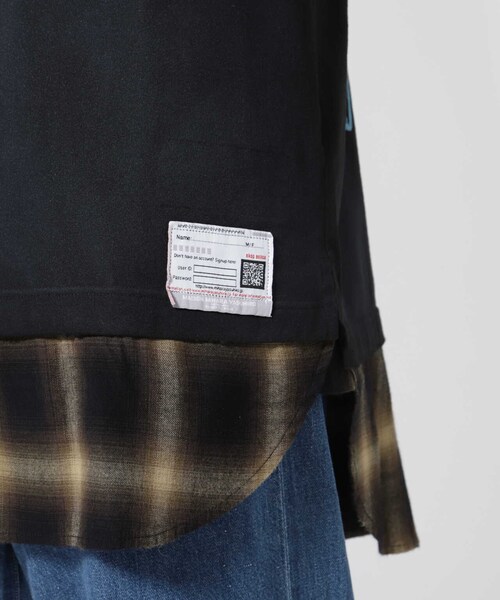 ROYAL FLASH(ロイヤルフラッシュ)の「Maison MIHARAYASUHIRO/メゾン ミハラヤスヒロ/SHIRT LAYERED TEE(トップス・ブラック/ブルー・44/46/48)」の13枚目の写真