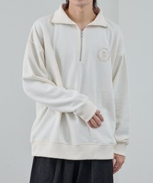 COLONY 2139（コロニートゥーワンスリーナイン）の「【UNISEX】裏毛ハーフジップ刺繍プルオーバー（スウェット）」