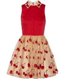 Alice and Olivia（アリスオリヴィア）の「Alice + Olivia
