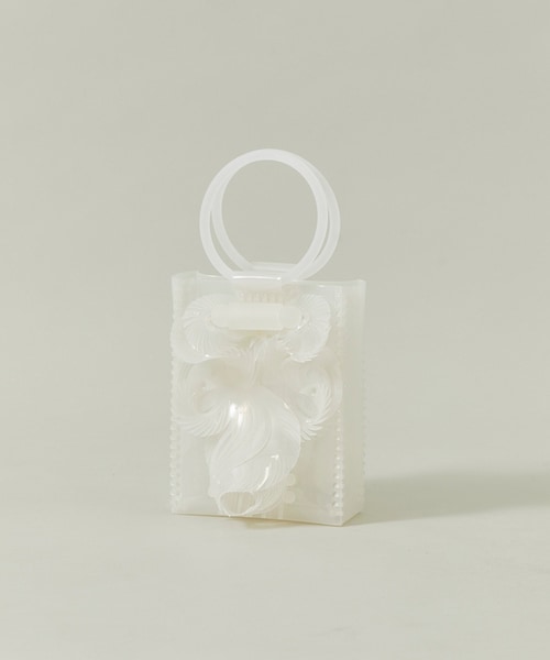 mame(マメ)の「Transparent Sculptural Mini Handbag(ハンドバッグ・レディース・WHT/BLK・FREE/1)」の1枚目の写真