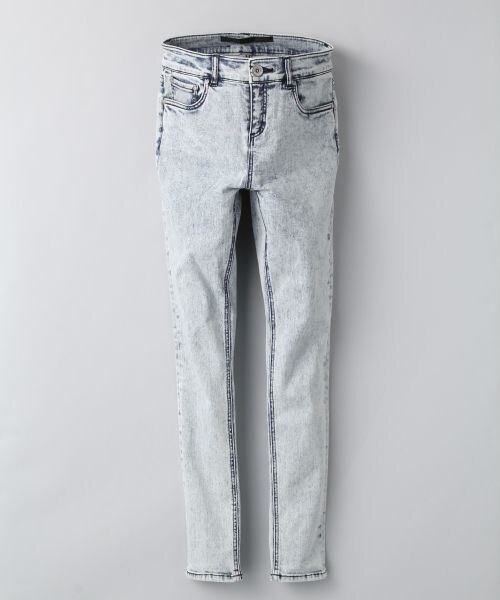 JEANASIS（ジーナシス）の「15SSレギュラーデニムスキニー（パンツ・レディース・ケミカルグレー/ケミカルブルー/インディゴブルー/インディゴネイビー・S/M）」の2枚目の写真