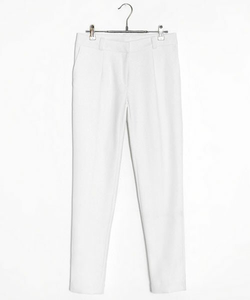 DHOLIC(ディーホリック)の「スパンデックステーパードパンツ(その他パンツ・レディース・ブラック/ベージュ/ホワイトアイボリー・S/M)」の2枚目の写真