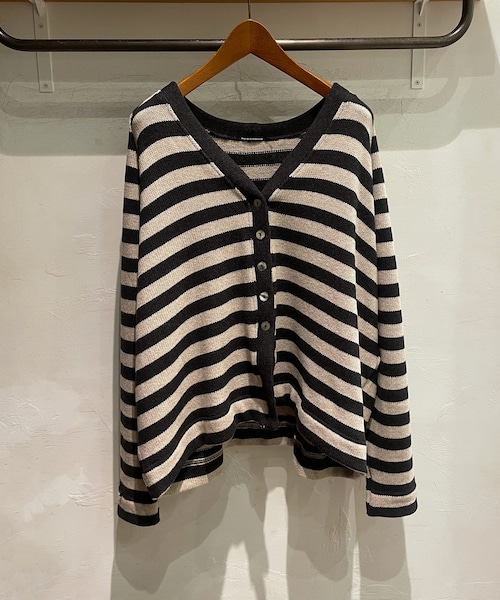 BEARDSLEYボーダーカーディガンニット BEARDSLEY（ビアズリー）の「《ALBUM DI FAMIGLIA》ボーダー